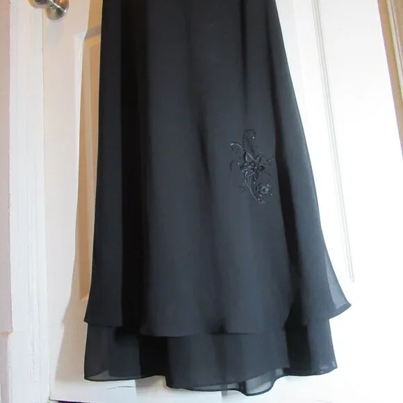Adrianna Papell Black Chiffon Gown Floral Applique Beads EUC Whimsigoth Cowl - Picture 5 of 16
